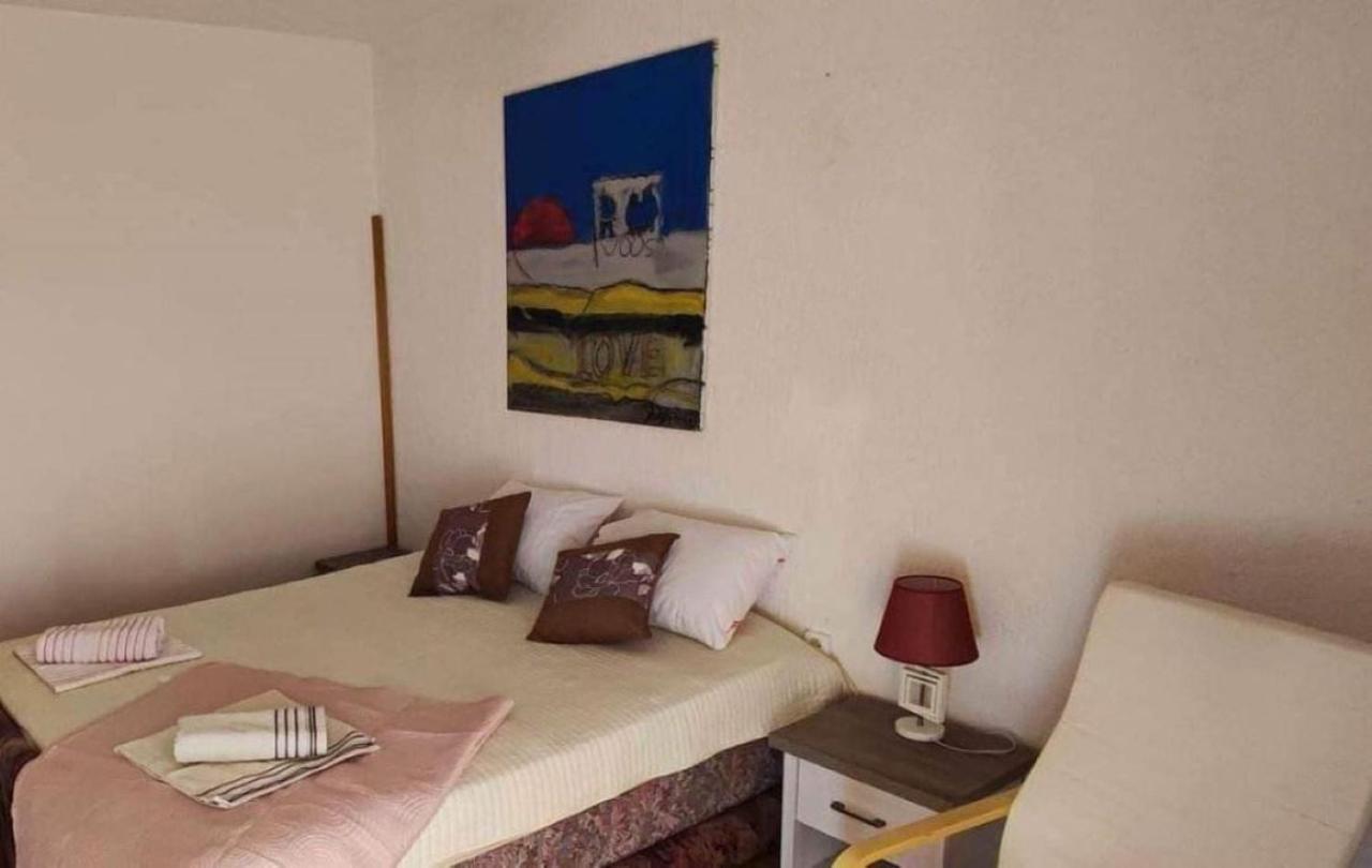 Apartments Berny Sveti Vid-Miholjice Luaran gambar