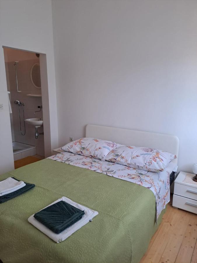 Apartments Berny Sveti Vid-Miholjice Luaran gambar